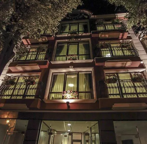 בית הארחה Old House In Kapana Area 3*