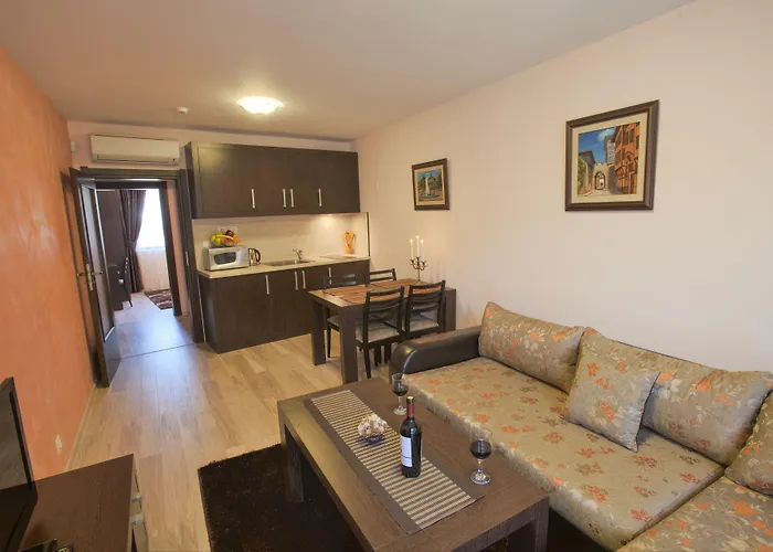 Old House In Kapana Area בית הארחה