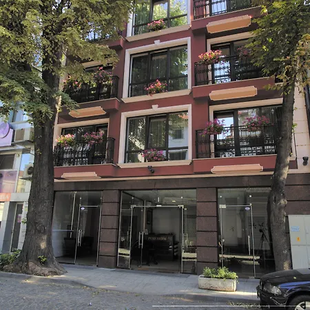 Old House In Kapana Area 게스트하우스 플로브디프