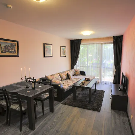 Penzion Old House In Kapana Area 3*